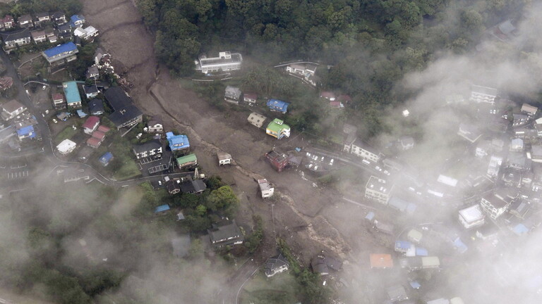 اليابان: توقع هطول أمطار غزيرة على جنوب البلاد وأوامر لأكثر من 120 ألفا بإخلاء مساكنهم (صورة)