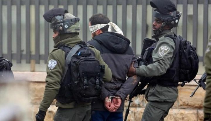 الاحتلال يعتقل فتى خلال مواجهات في النبي صالح
