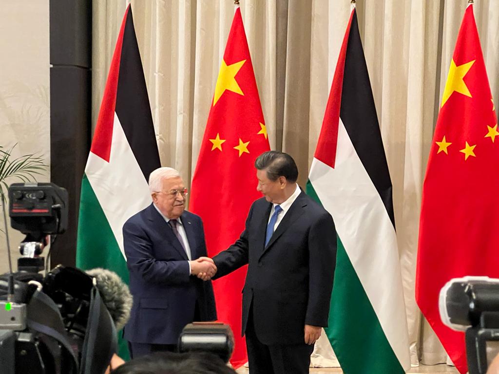لقاء قمة للرئيسين الفلسطيني والصيني بالرياض