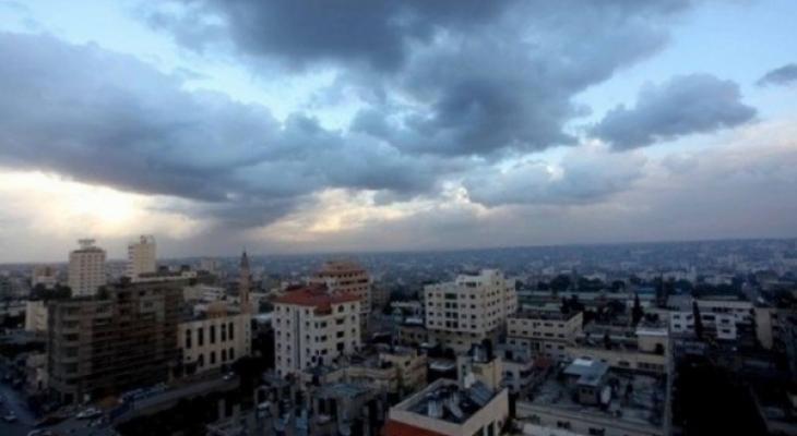 طقس فلسطين: تتأثر البلاد بمنخفض جوي مصحوب بكتلة هوائية باردة