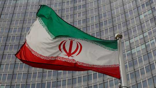 إيران تهدد بطرد المفتشين الدوليين في حال عدم رفع العقوبات عن طهران بحلول 21 فبراير