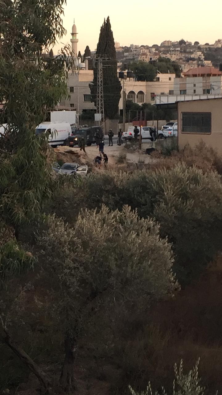 إصابة شاب فلسطيني بزعم دهس جندي إسرائيلي قرب حوارة جنوب نابلس