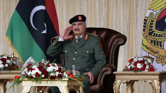 الإعلان عن اجتماع في مصر بين المبعوث الأمريكي إلى ليبيا والمشير خليفة حفتر