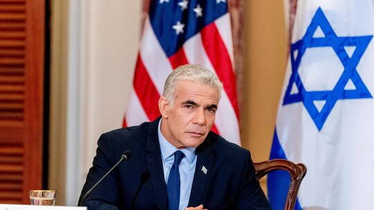 وزير الخارجية الإسرائيلي يبحث الملف النووي الإيراني مع المبعوث الأمريكي