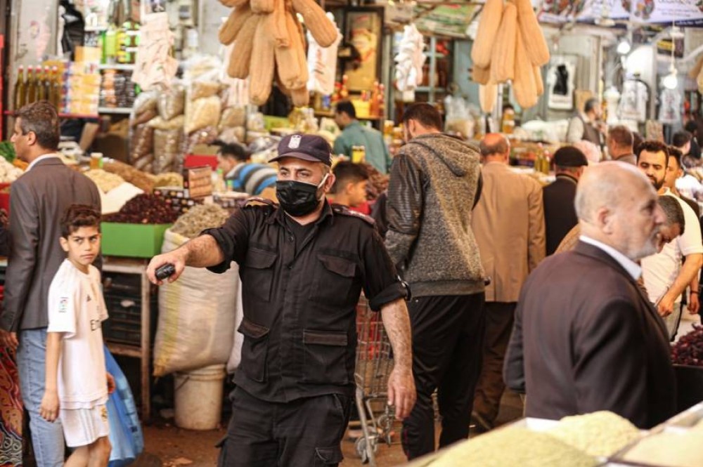غزة: قرار إعادة فتح الأسواق الشعبية يدخل حيز التنفيذ غدًا الثلاثاء 