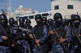 اشتباك مسلح بين عناصر من (الفكر المنحرف) والشرطة وسط قطاع غزة 