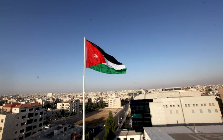 الأردن..  إلغاء كافة أشكال الحظر وفتح القطاعات مطلع سبتمبر