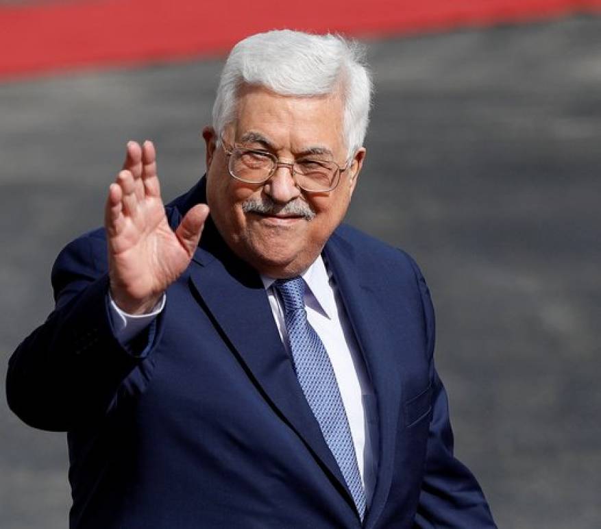 الرئيس عباس يهنئ رئيس مجلس السيادة الانتقالي للسودان بذكرى الاستقلال