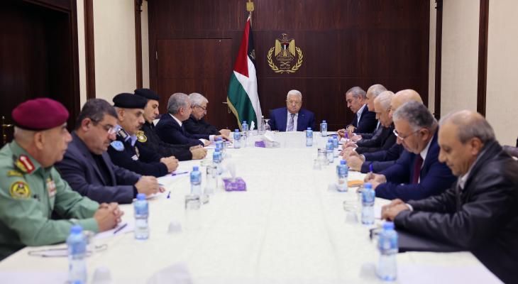 الرئيس عباس يؤكد ضرورة تطبيق القانون وتوفير الأمن للمواطنين