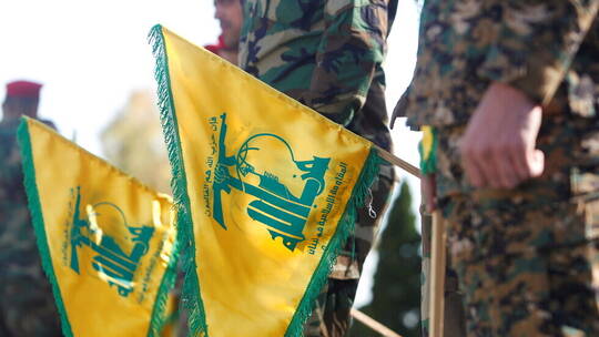 مسؤول من حزب الله: لا أبالغ أن حزب القوات اللبنانية كان يسعى لإحداث حرب أهلية جديدة في لبنان