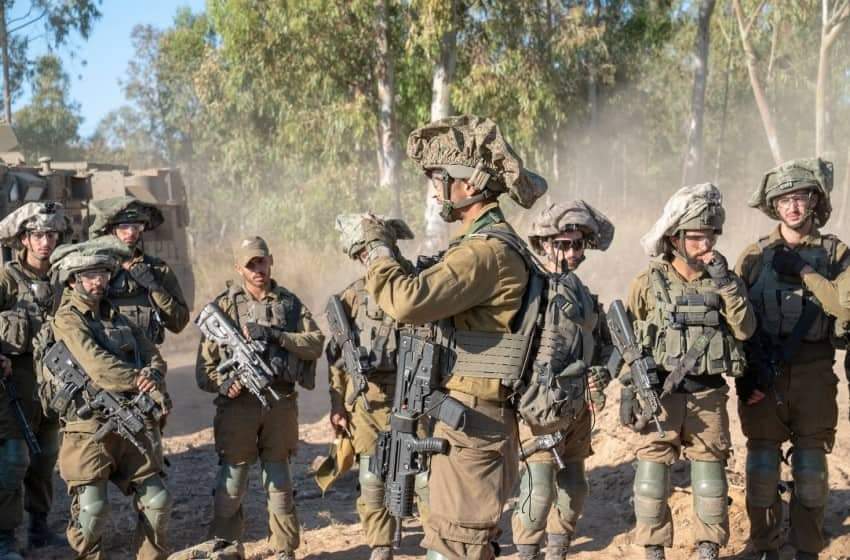 جيش الاحتلال يقرر تعزيز فرقة غزة بقوات إضافية