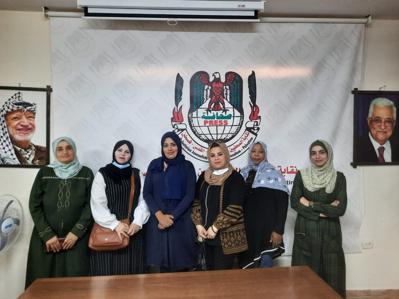 لجنة المرأة بنقابة الصحافيين تواصل عقد اجتماعاتها لمناقشة الوضع الراهن للمرأة الإعلامية في محافظات غزة