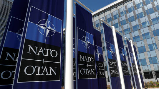الناتو: ندعم تحقيق التشيك في أنشطة روسية 