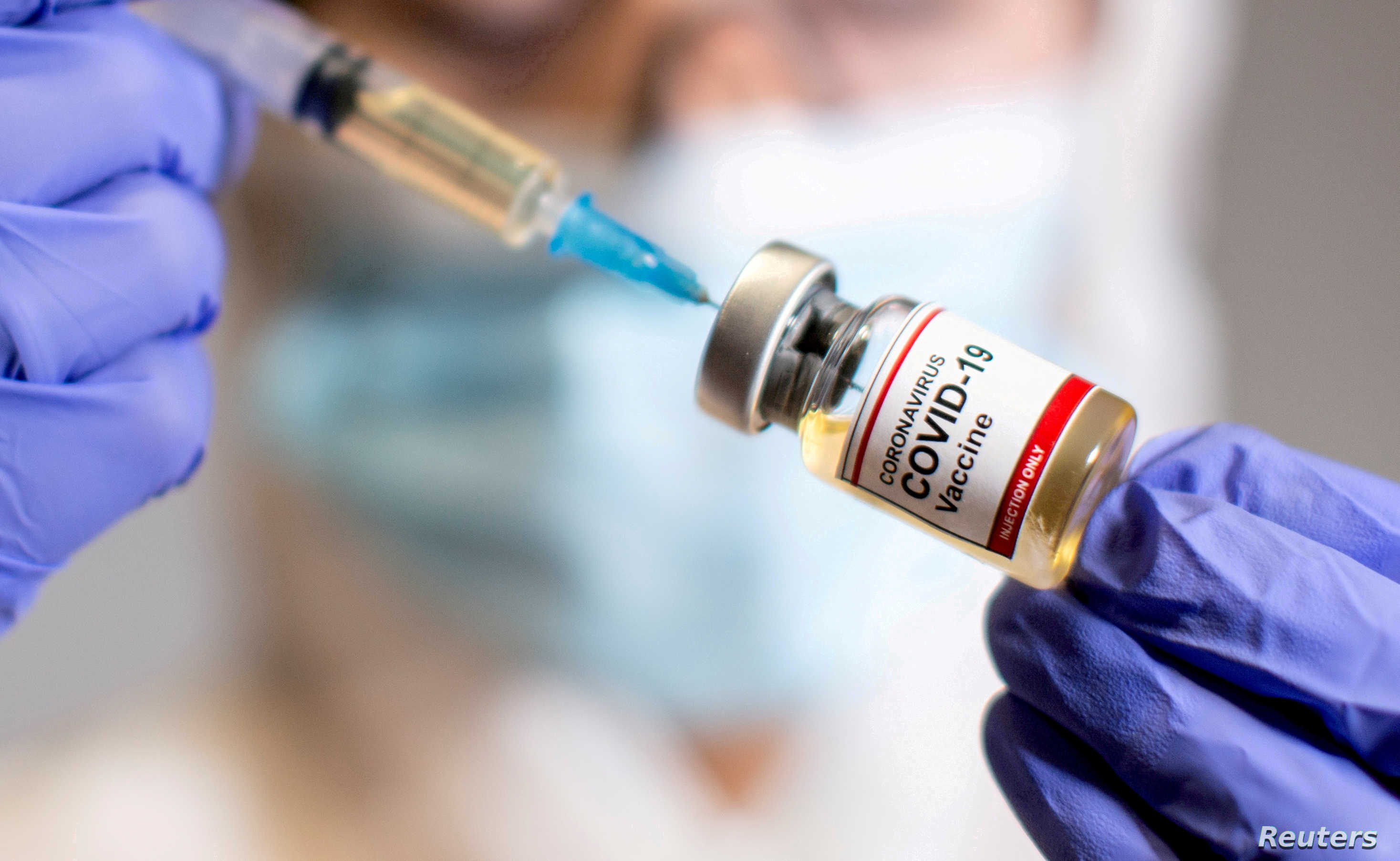 هكذا ردّ طبيب روسي على المخاوف من العقم بعد التطعيم !