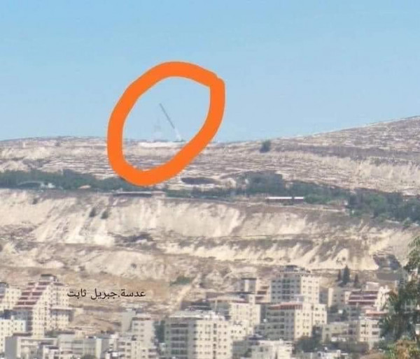 وزارة الاتصالات توضح حقيقة وجود برج تقوية إرسال إسرائيلي بمنطقة 