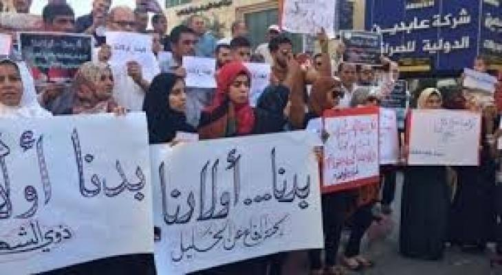 الخليل: وقفة للمطالبة باسترداد جثامين الشهداء المحتجزة لدى الاحتلال