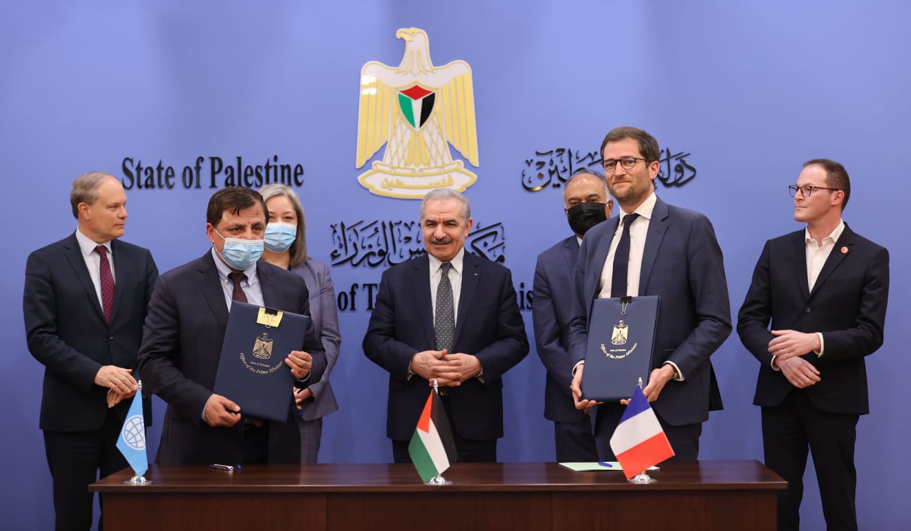 توقيع اتفاقيات دعم من فرنسا بقيمة 29 مليون يورو لصالح المياه بغزة والضفة وترميم موقع تل ام العامر في القطاع   