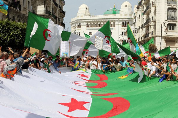 نواب جزائريون ينسحبون من اجتماع برلمان البحر المتوسط بسبب إسرائيل!