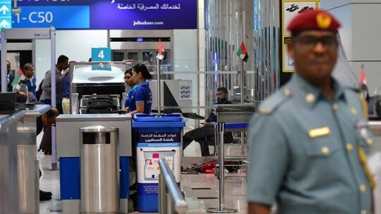 الإمارات : اعتقال 4 إسرائيليين منهم 3 بتهمة السرقة والرابع يخضع للتحقيق