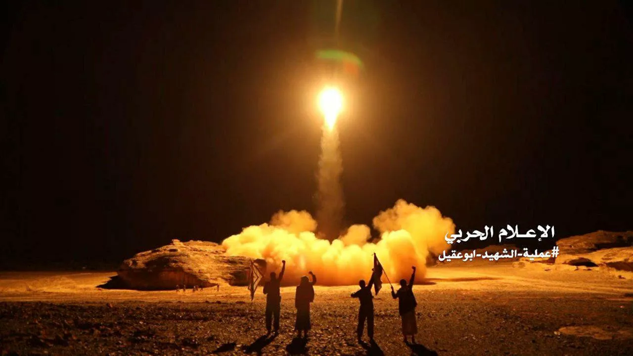 صواريخ باليستية تجاه الرياض وخميس مشيط و