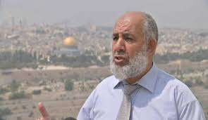الاحتلال يستدعي نائب مدير الأوقاف الإسلامية بالقدس للتحقيق