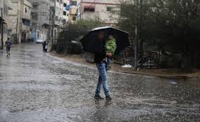 طقس فلسطين: أجواء باردة والفرصة مهيأة لسقوط زخات متفرقة من الأمطار 