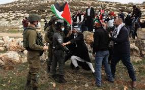 نابلس: قوات الاحتلال الإسرائيلي تقمع مسيرة بيت دجن الأسبوعية 