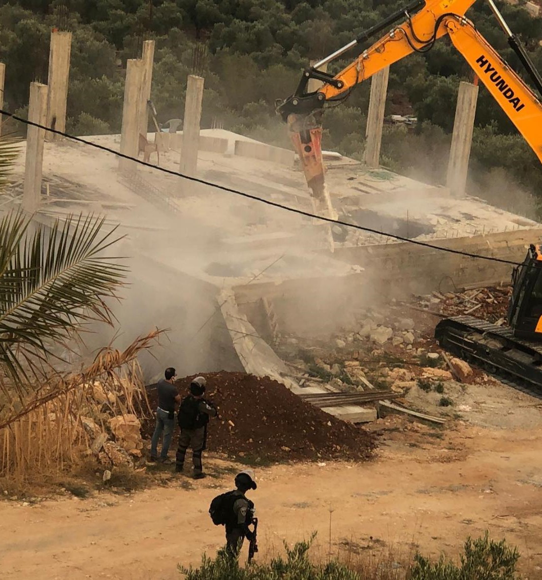 بيت لحم.. الاحتلال يهدم منزلاً في بلدة نحالين