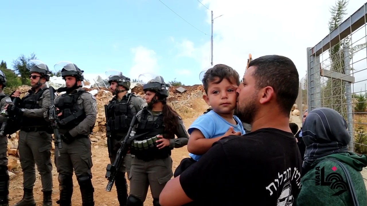 الخليل: قوات الاحتلال الإسرائيلي تهدم منزلا قرب حلحول