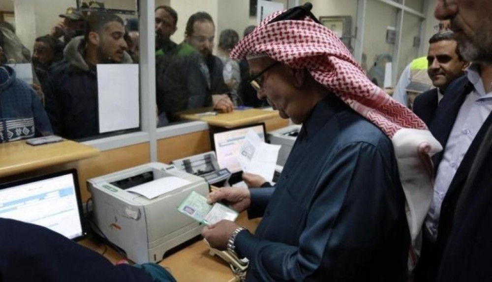 غزة: اللجنة القطرية تبدأ صرف منحة الـ100$ غدا.... مرفق رابط الفحص