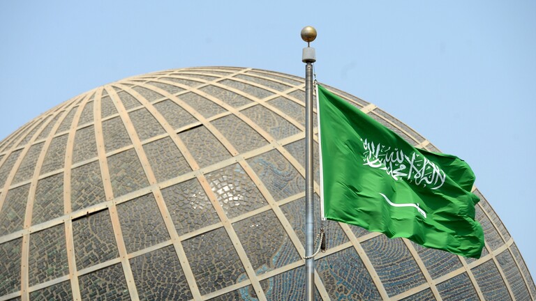 السعودية ترحّل أكثر من 9 آلاف وافد مخالف