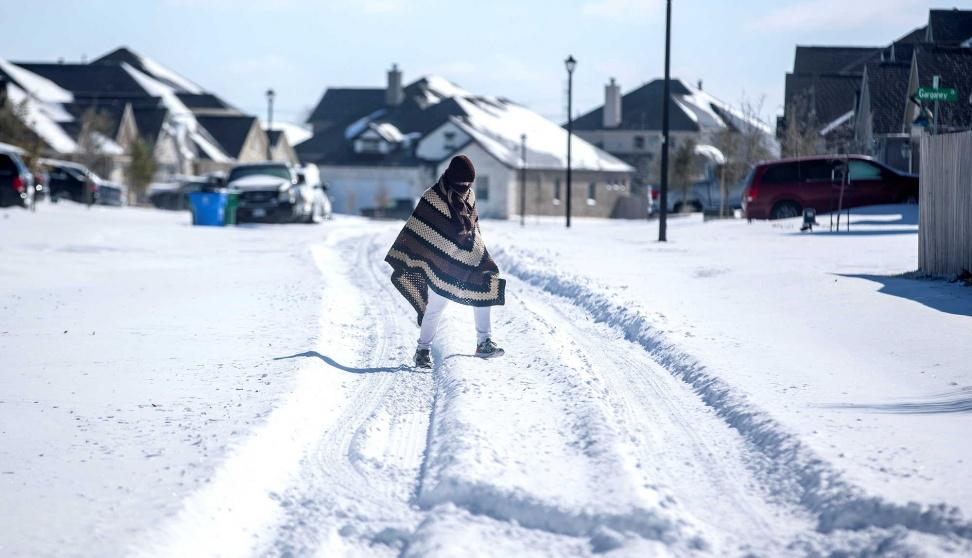 الجالية الفلسطينية في تكساس تؤكد سلامة أبنائها بعد انجلاء العاصفة الثلجية القاسية