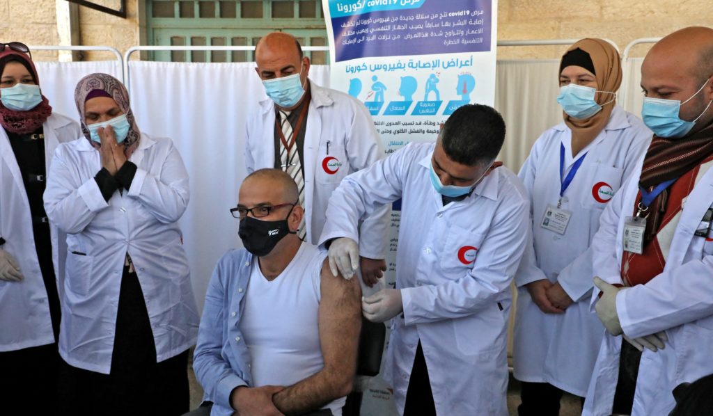 الصحة بغزة تقرر فتح مراكز تطعيم ميدانية جديدة ضد 