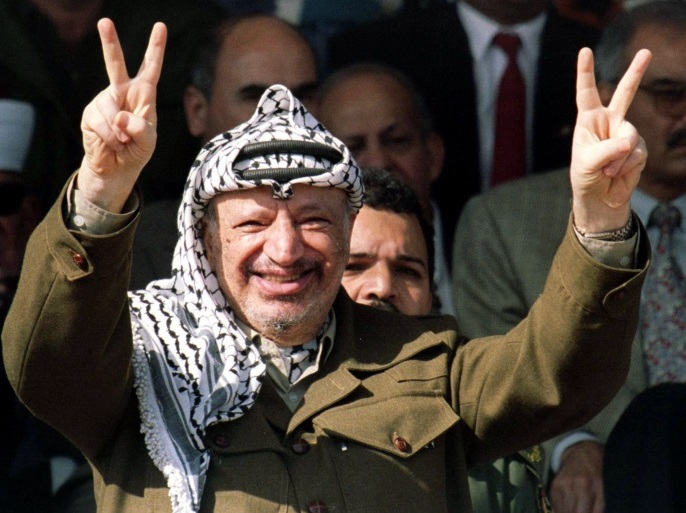17 عاما على رحيل القائد والرمز ياسر عرفات