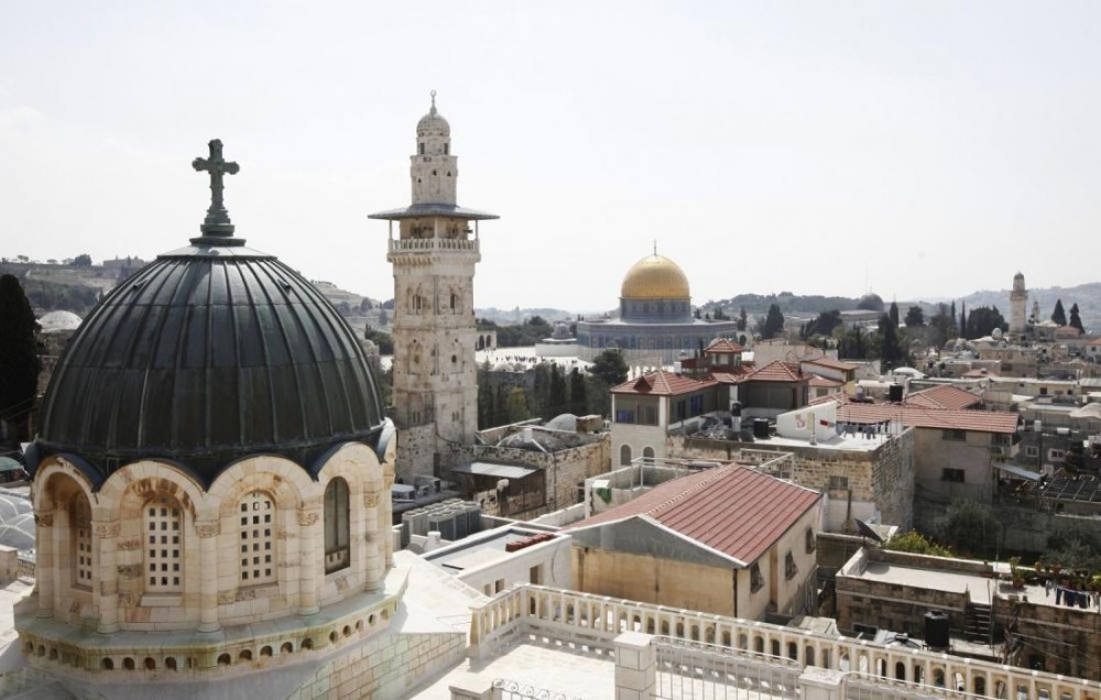 فصائل تستنكر تضييق الاحتلال على مسيحيي فلسطين