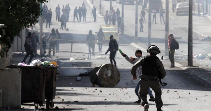 بيت لحم: اندلاع مواجهات مع قوات الاحتلال في بلدة الخضر 
