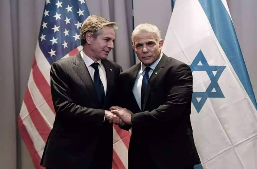 بلينكن يؤكد للبيد التزام الولايات المتحدة بأمن إسرائيل