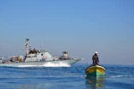 غزة... الاحتلال يستهدف الصيادين