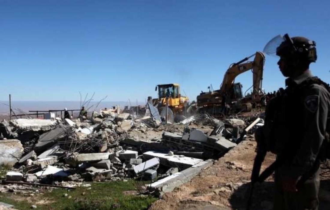 رام الله.. الاحتلال الإسرائيلي يهدم 4 محال تجارية قيد الإنشاء في دير قديس