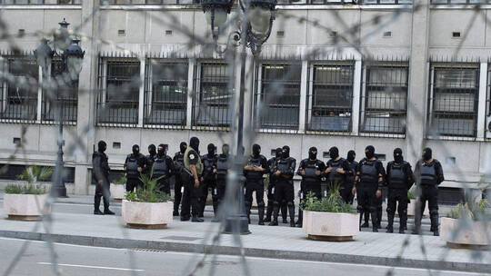رويترز: الرئيس التونسي يكلف مدير الأمن الرئاسي بالإشراف على وزارة الداخلية