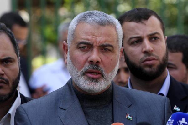 وفد من حماس برئاسة هنية يلتقي وزير الخارجية القطري