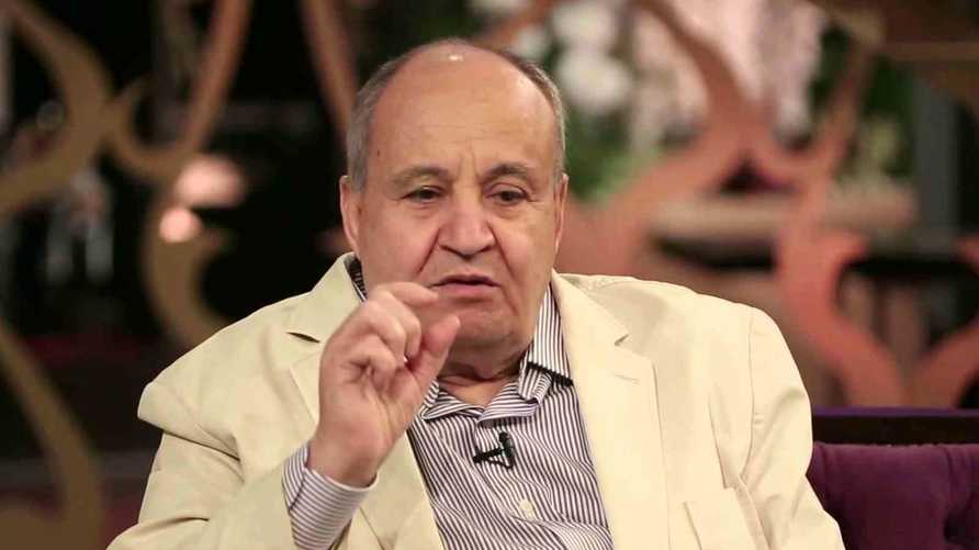 وفاة كاتب السيناريو المصري وحيد حامد بعد أزمة صحية