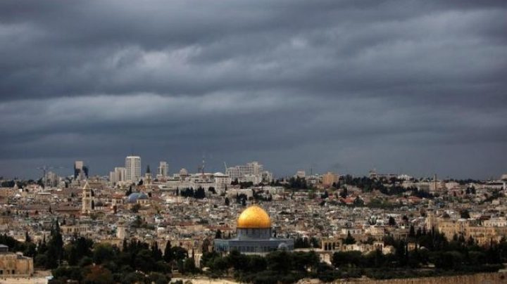 طقس فلسطين: أجواء غائمة إلى باردة ولا تغير على درجات الحرارة