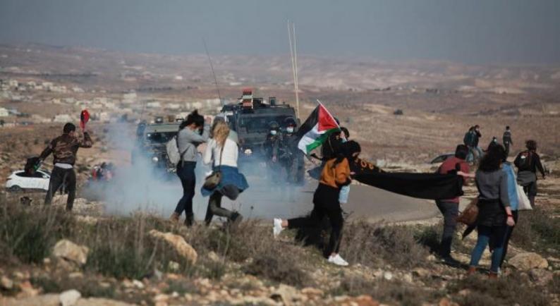 إصابات واعتقالات خلال قمع الاحتلال فعالية مناهضة للاستيطان جنوب الخليل