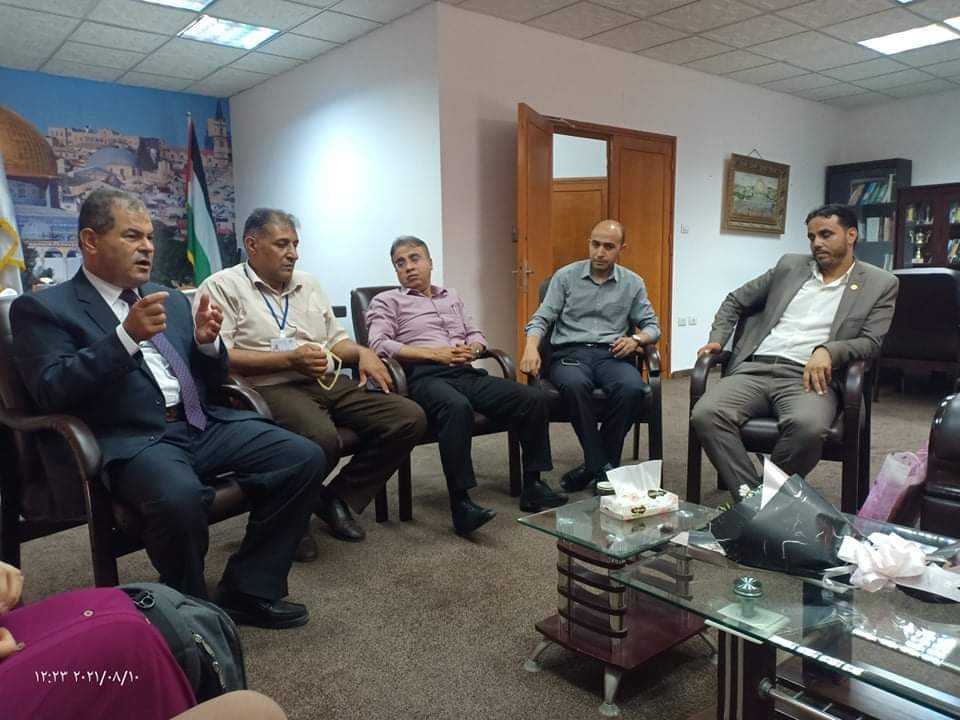 المكتب الحركي للصحفيين يهنئ الدكتور البطش برئاسة جامعة القدس المفتوحة بغزة
