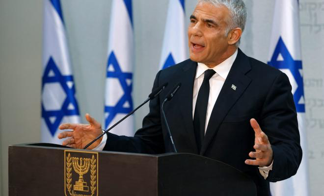 لابيد عقب اجتماع أمني: إسرائيل ستواصل العمل بغزة دون تردد