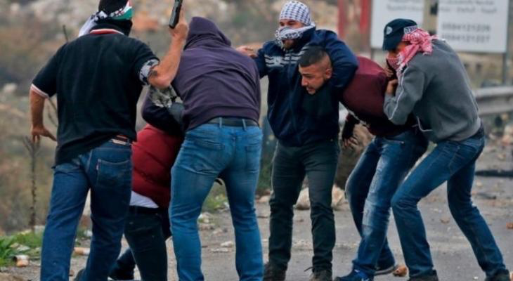 قوات خاصة إسرائيلية تعتقل فلسطينيين شمال رام الله