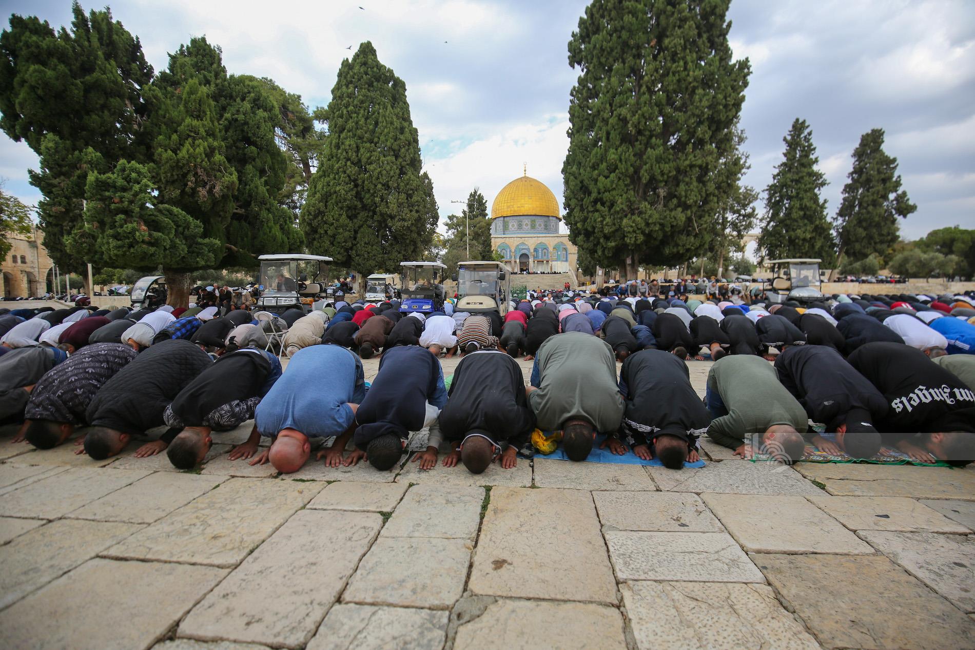 أوقاف القدس: نحو 75 ألفا يؤدون الجمعة في المسجد الأقصى