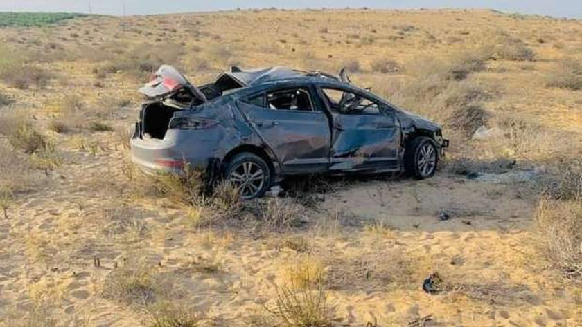 مصرع 5 أشخاص وإصابة 15 في حادث سير شمال سيناء