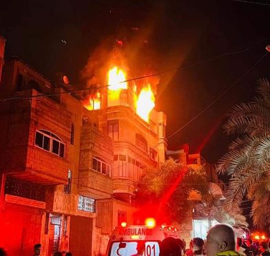 فاجعة في غزة.. وفيات واصابات بحريق ضخم شمال القطاع